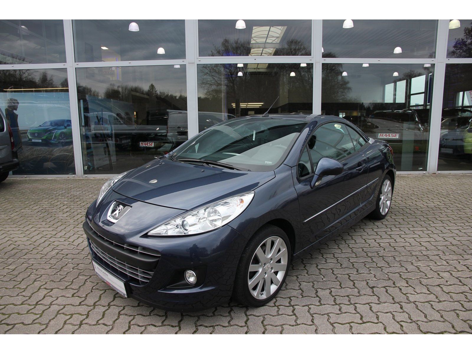 Peugeot 207 CC Allure 120 Leder Klima Windschott